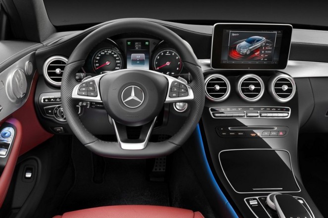 Mercedes-Benz-C-Class-Coupe-int1-2